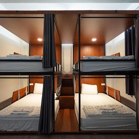 Futuristic Inn Hô Chi Minh-Ville Extérieur photo